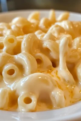 Creamy Ultimate Crockpot Mac And Cheese