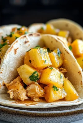 Pineapple Chicken Tacos: A Delicious & Easy Recipe